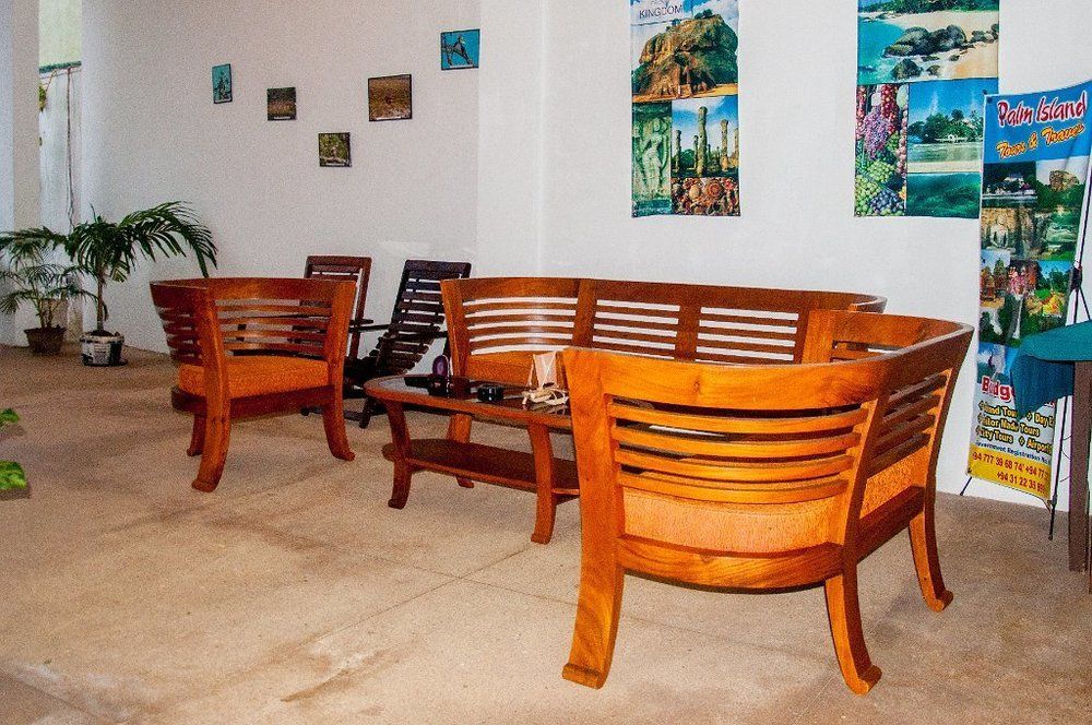 Hotel Marine At Negombo Beach Экстерьер фото